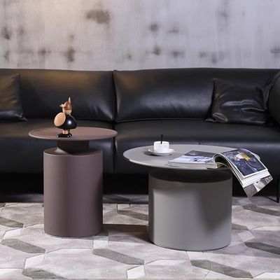 acheter Hôtel cinq étoiles Art moderne en acier au carbone Table ronde de coin Chambre d'hôtes Table de chevet online manufacture