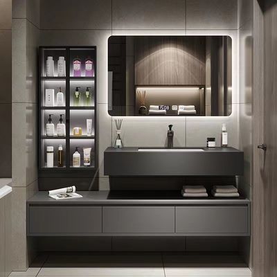 Les Cabinets modernes de chambre d'hôtel basculent le lavabo de plat ont intégré des unités de salle de bains
