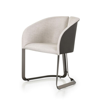 Métal moderne dinant en cuir véritable d'acier inoxydable de chaise avec des accoudoirs