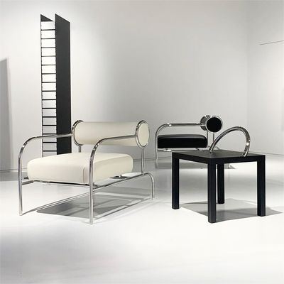 Chaise moderne médiévale minimaliste Chaise de loisirs cadre en acier inoxydable