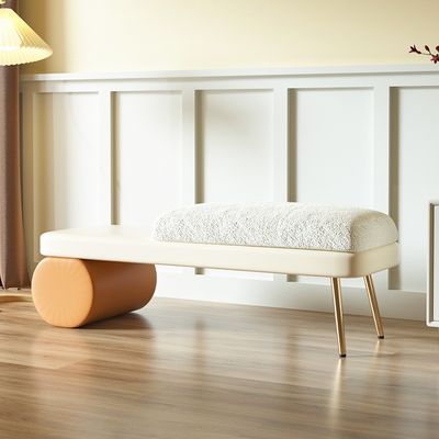 Entrée moderne, chaussure, tabouret, porte, salon, chambre d'hôtel